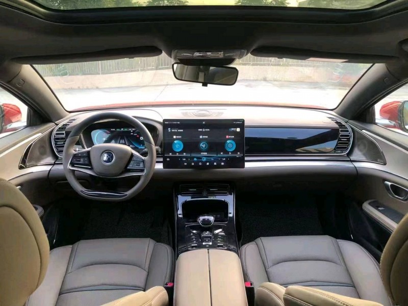 珠海22年比亚迪汉DM8