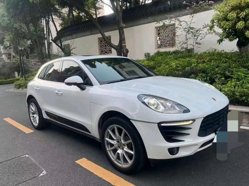 珠海14年保时捷Macan3