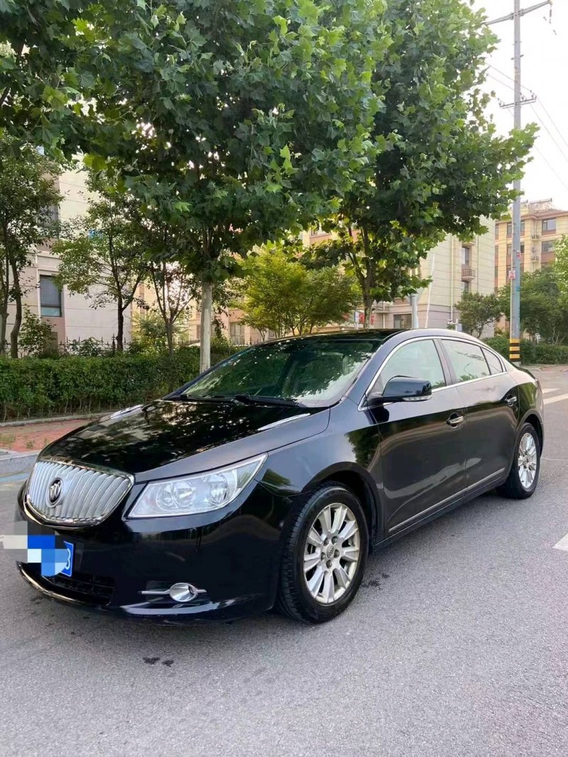 枣庄13年别克君越3