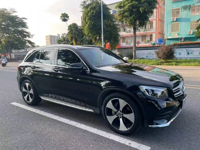 珠海17年奔驰GLC9