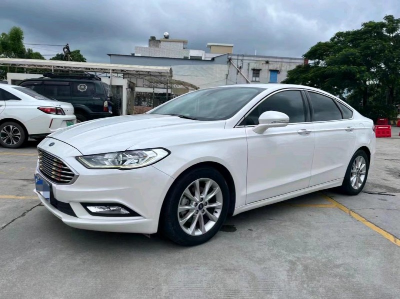 珠海17年福特蒙迪欧3