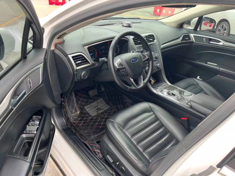 珠海17年福特蒙迪欧7