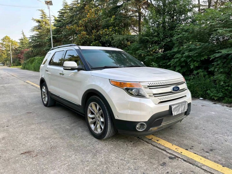 徐州15年福特探界者3