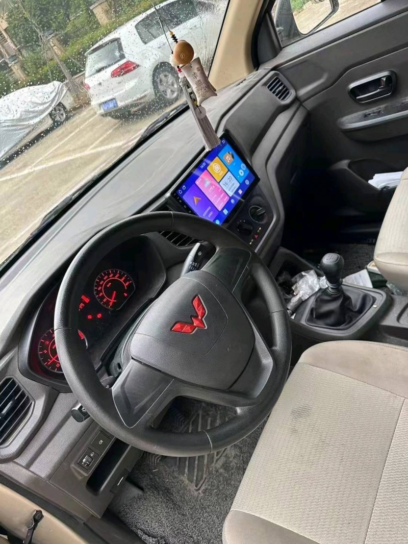 嘉興22年五菱汽車宏光5