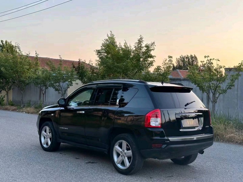 淄博12年Jeep指南者4