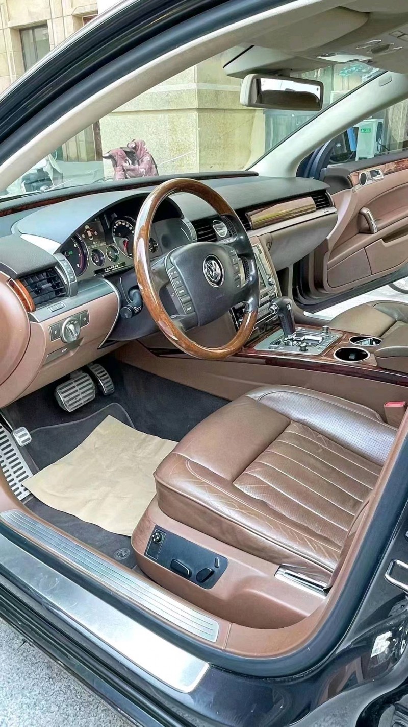 廊坊12年大众辉腾6