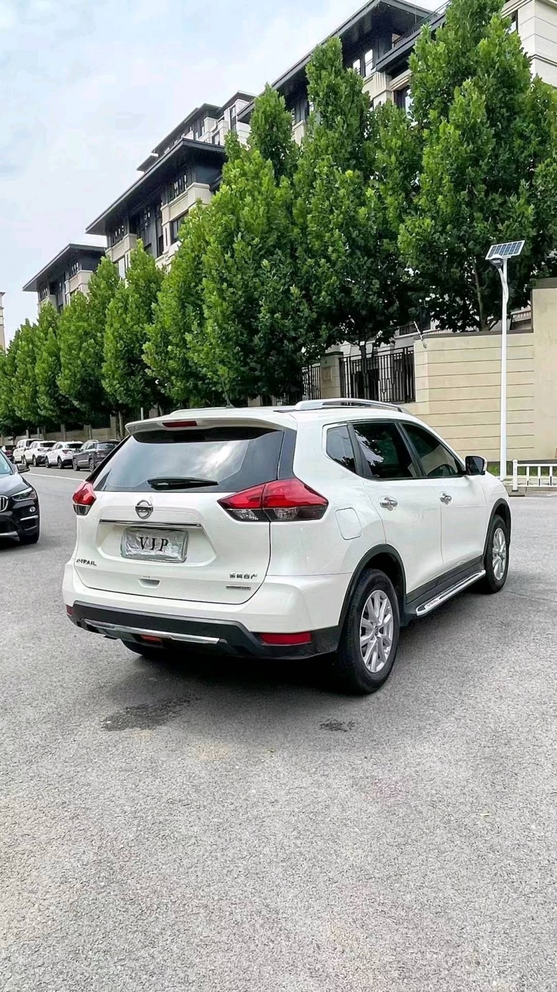 廊坊20年日产奇骏5