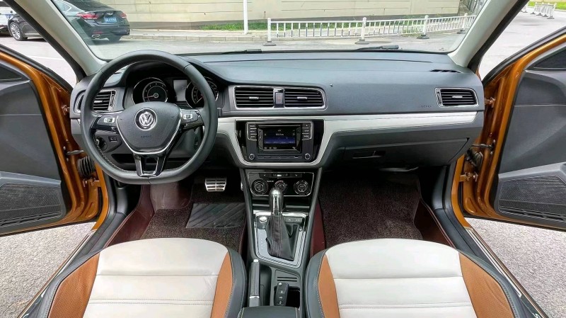 廊坊16年大众朗境5