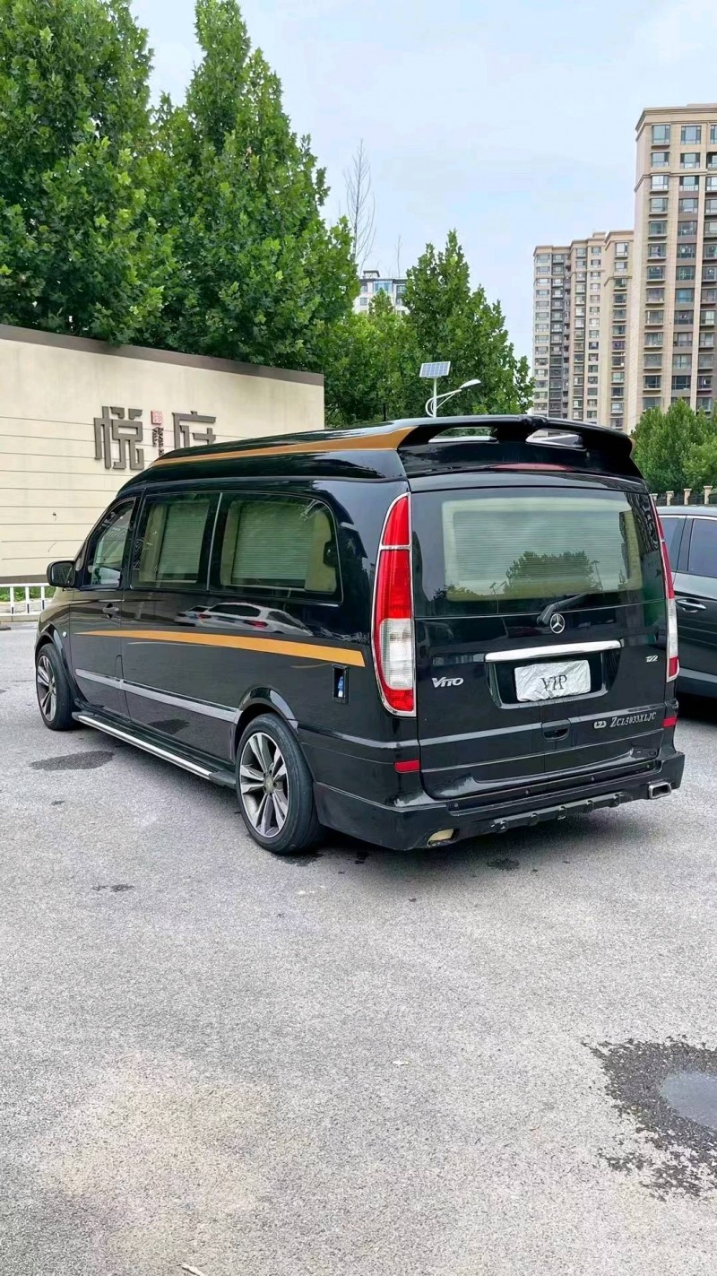 廊坊15年奔驰威霆4