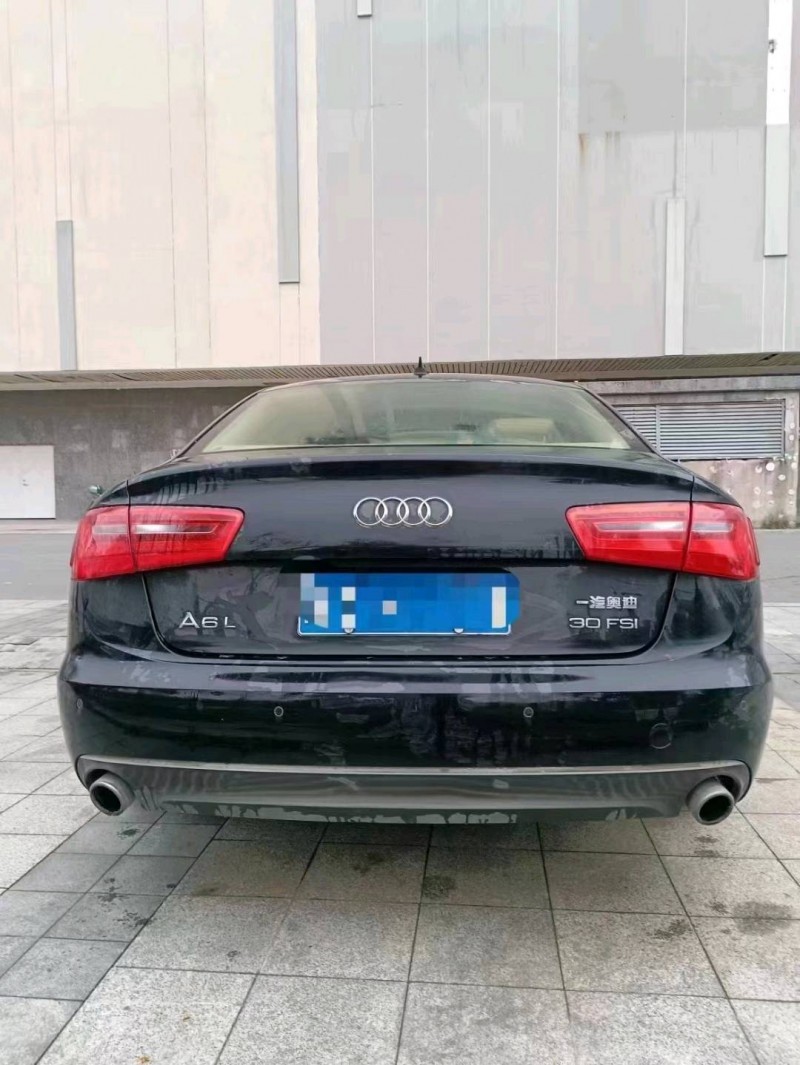 济宁13年奥迪A6L9