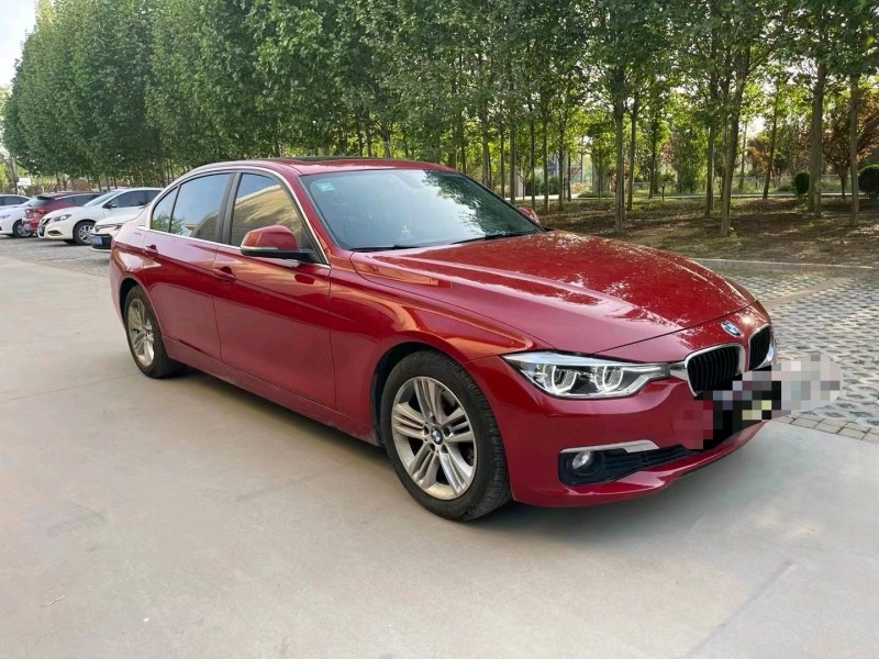 济宁17年宝马3系3