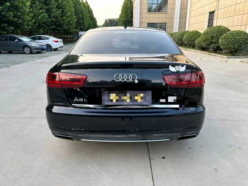 济宁16年奥迪A6L9