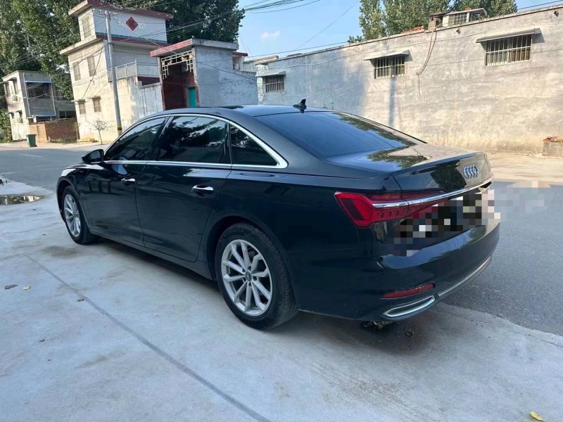 济宁19年奥迪A6L6