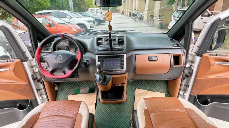 廊坊10年奔驰威霆5