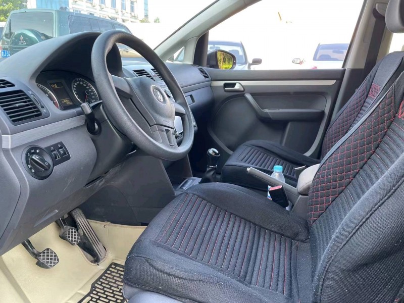 济宁14年大众途安4