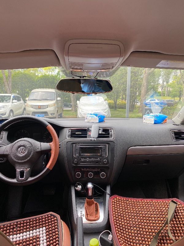 成都15年大众速腾5