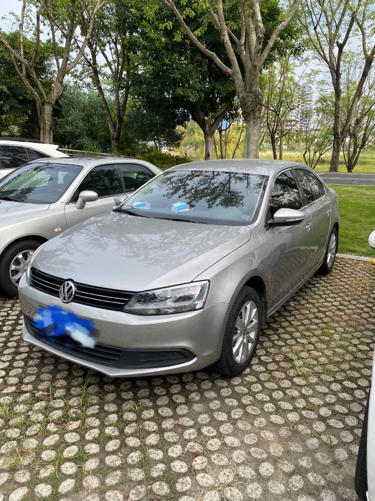 成都15年大众速腾1