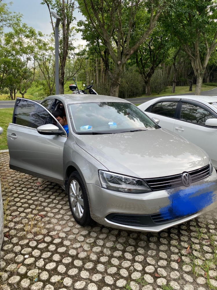 成都15年大众速腾2