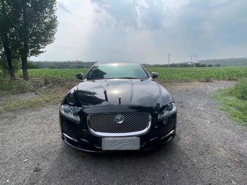長治13年捷豹XJ1