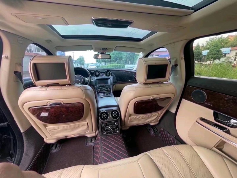長治13年捷豹XJ4