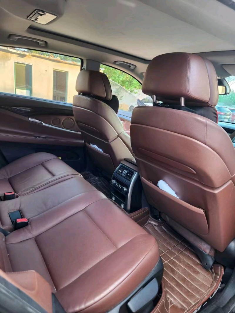 济南12年宝马5系GT8