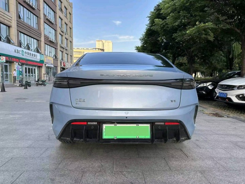 东营23年比亚迪海豹4