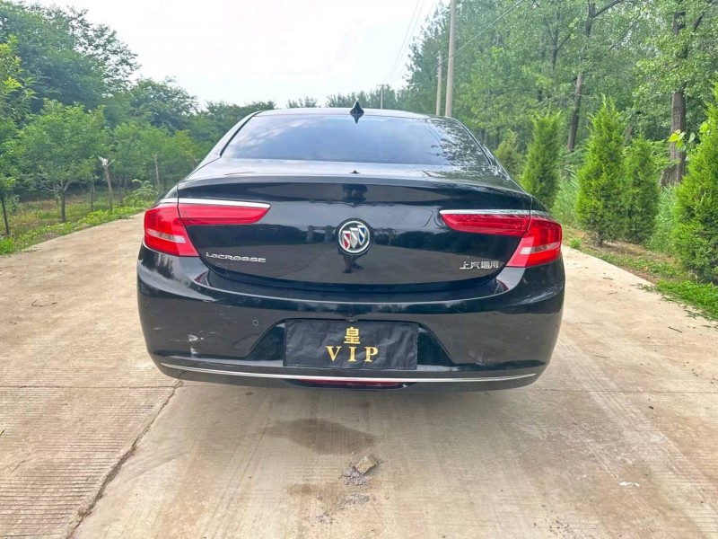 徐州16年别克君越8