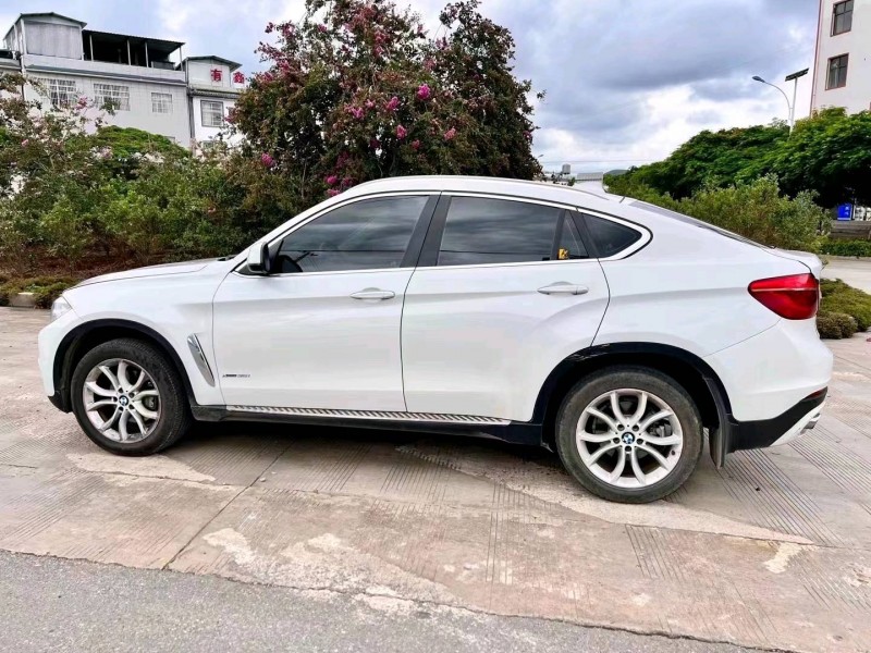 济南16年宝马X63