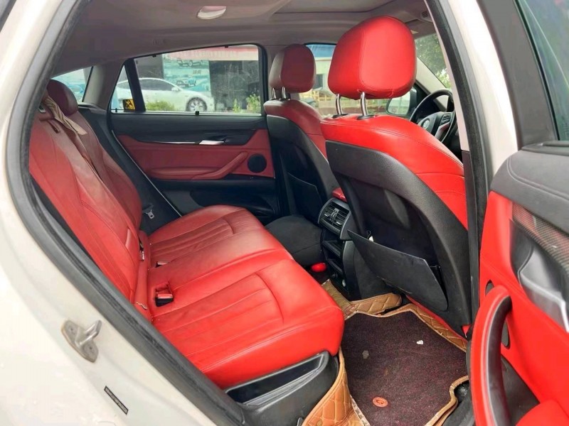 济南16年宝马X67