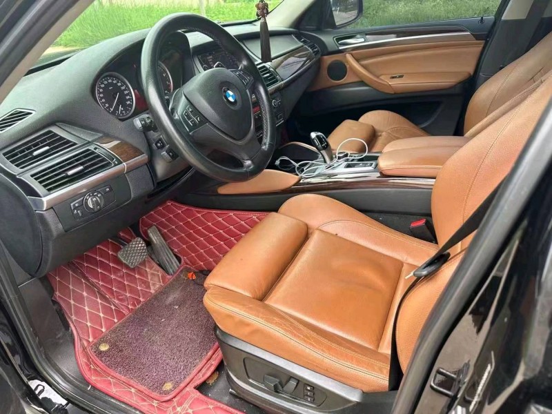 济南17年宝马X66