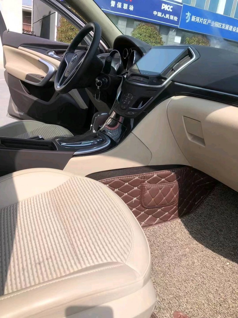 徐州17年别克君威4