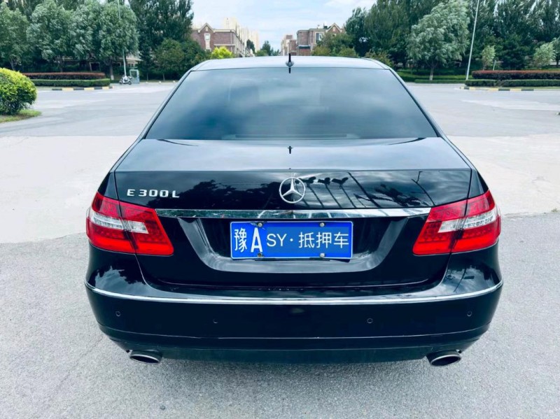 沈阳14年奔驰E9