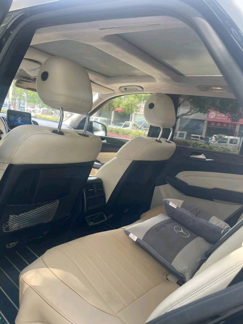 宜昌15年奔驰ML5