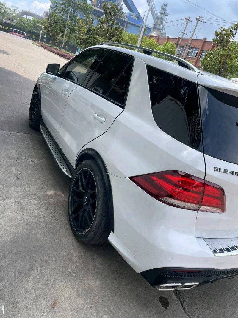 宜昌15年奔驰ML9