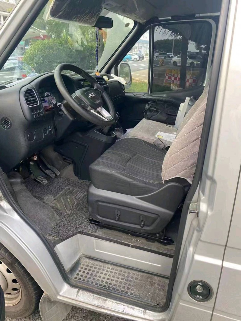 枣庄22年福特全顺6