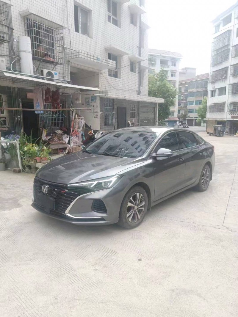 邯鄲21年長安汽車逸動3