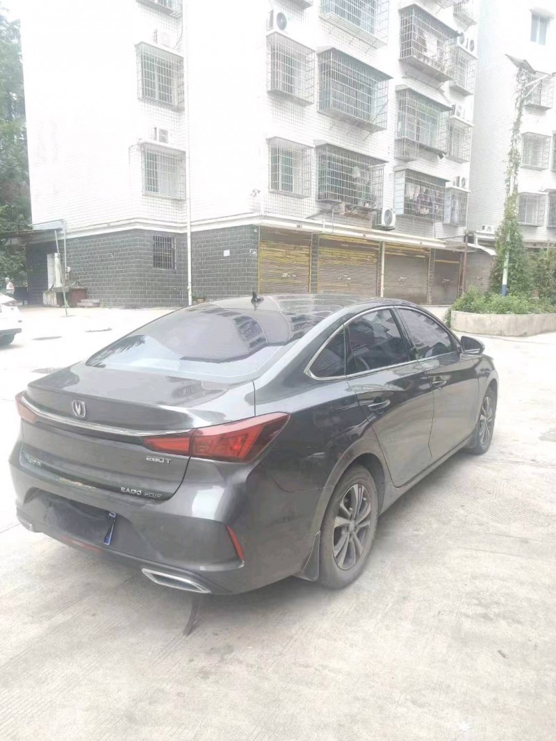 邯鄲21年長安汽車逸動4