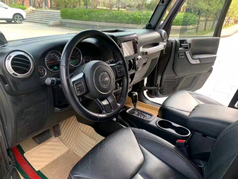 北京14年Jeep牧马人4