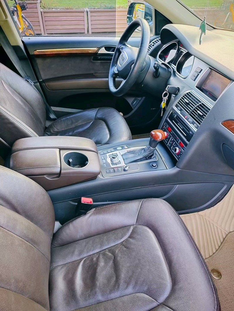 北京13年奥迪Q74