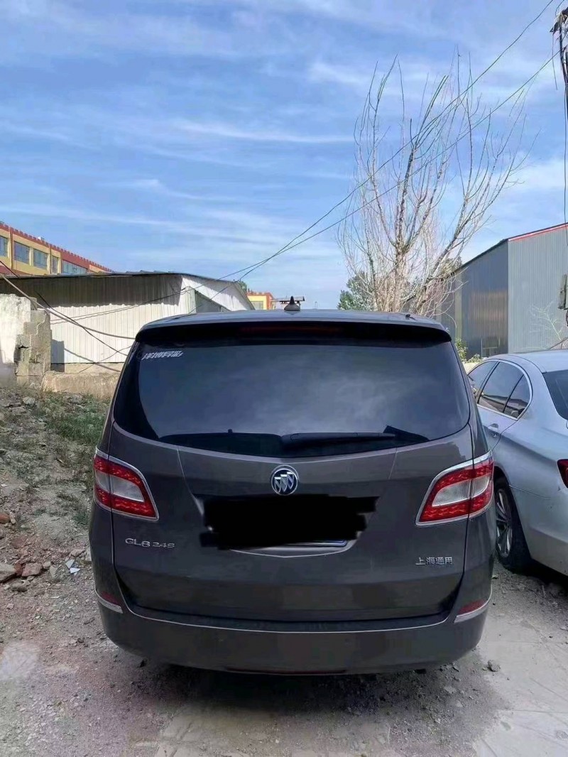 东营13年别克GL84