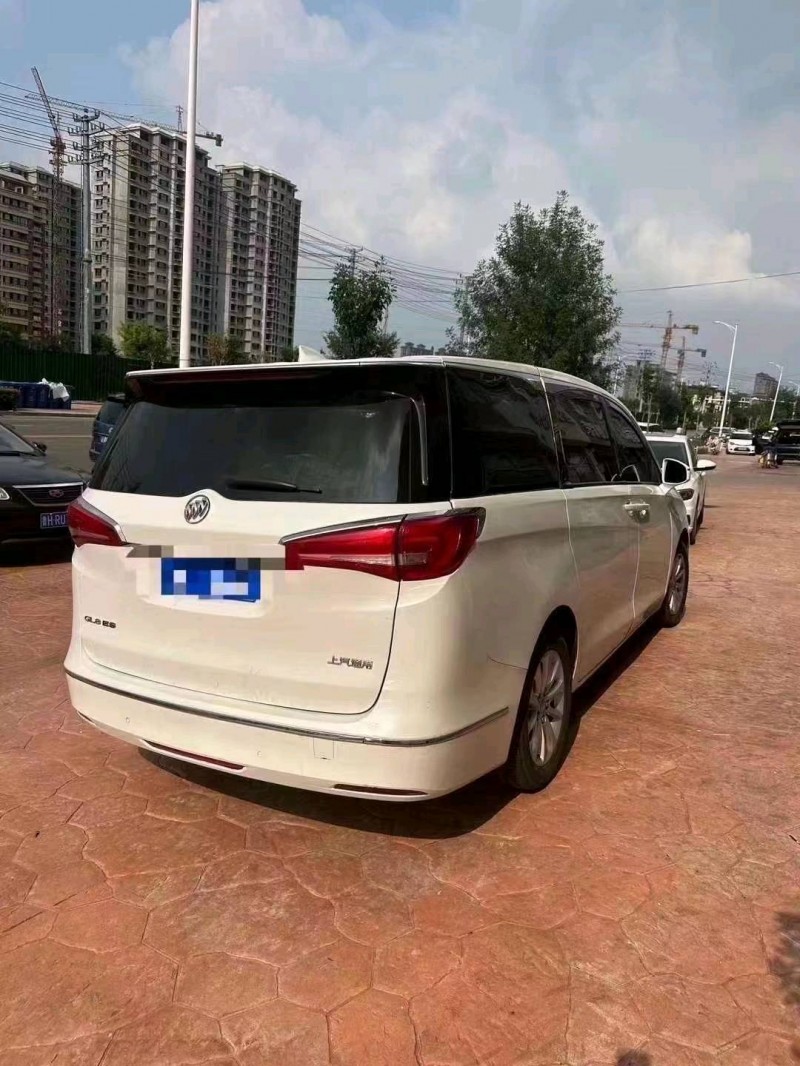 枣庄17年别克GL84