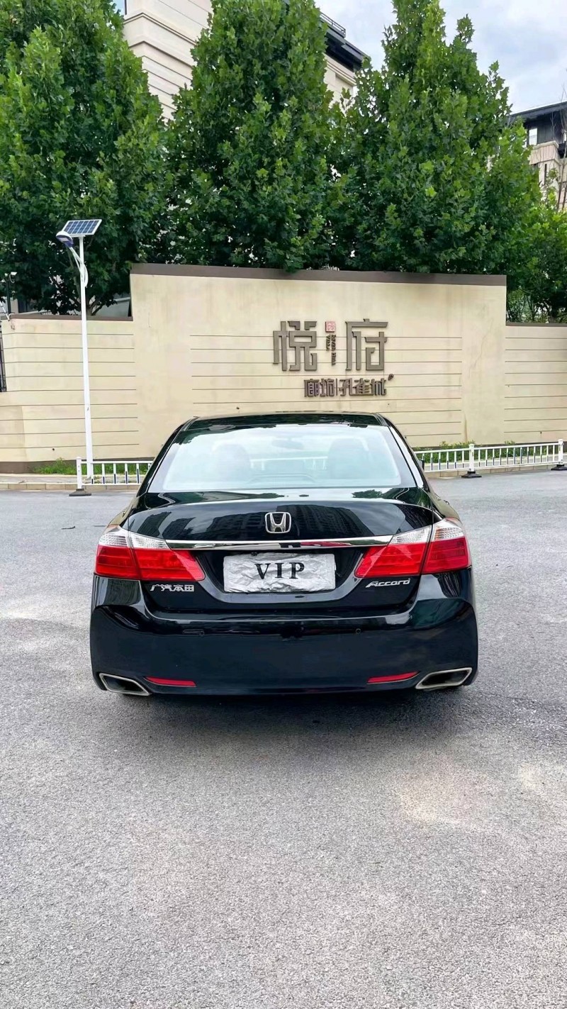 廊坊14年本田雅阁8