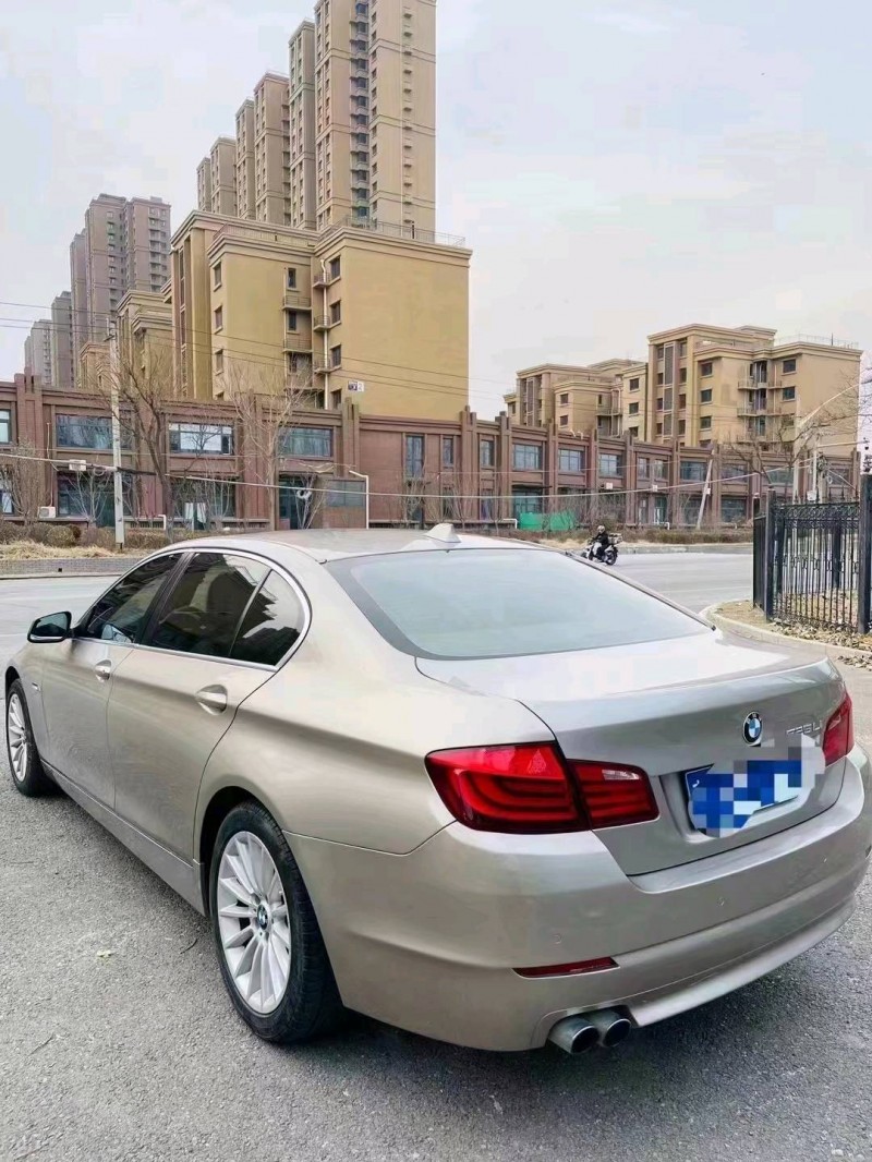 北京12年宝马5系7