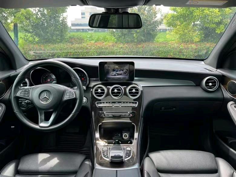 盐城17年奔驰GLC7