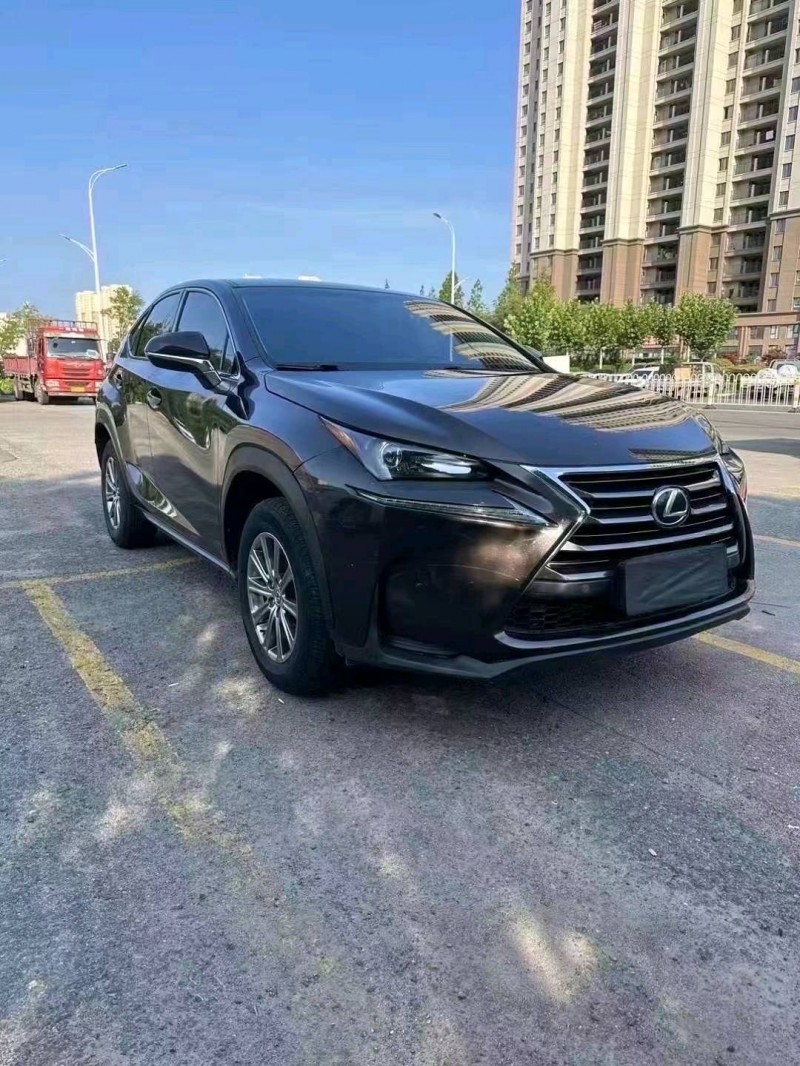枣庄15年雷克萨斯NX8