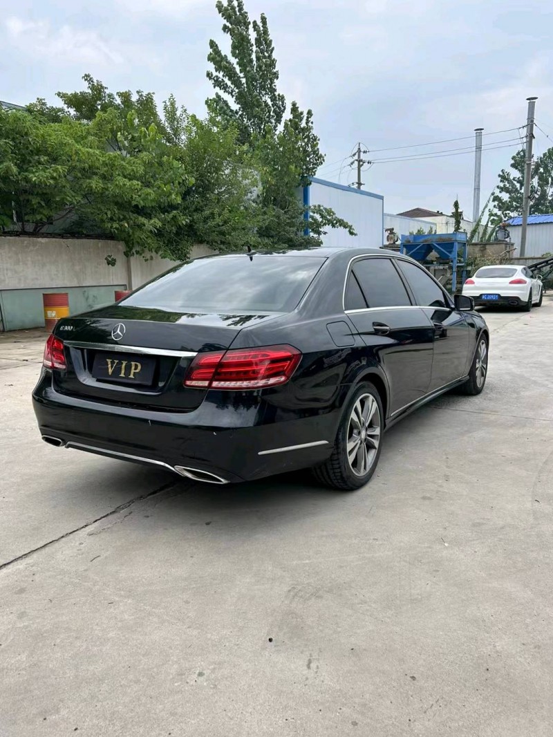 宿迁14年奔驰E8