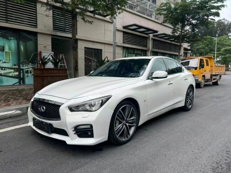中山14年英菲尼迪Q50S2