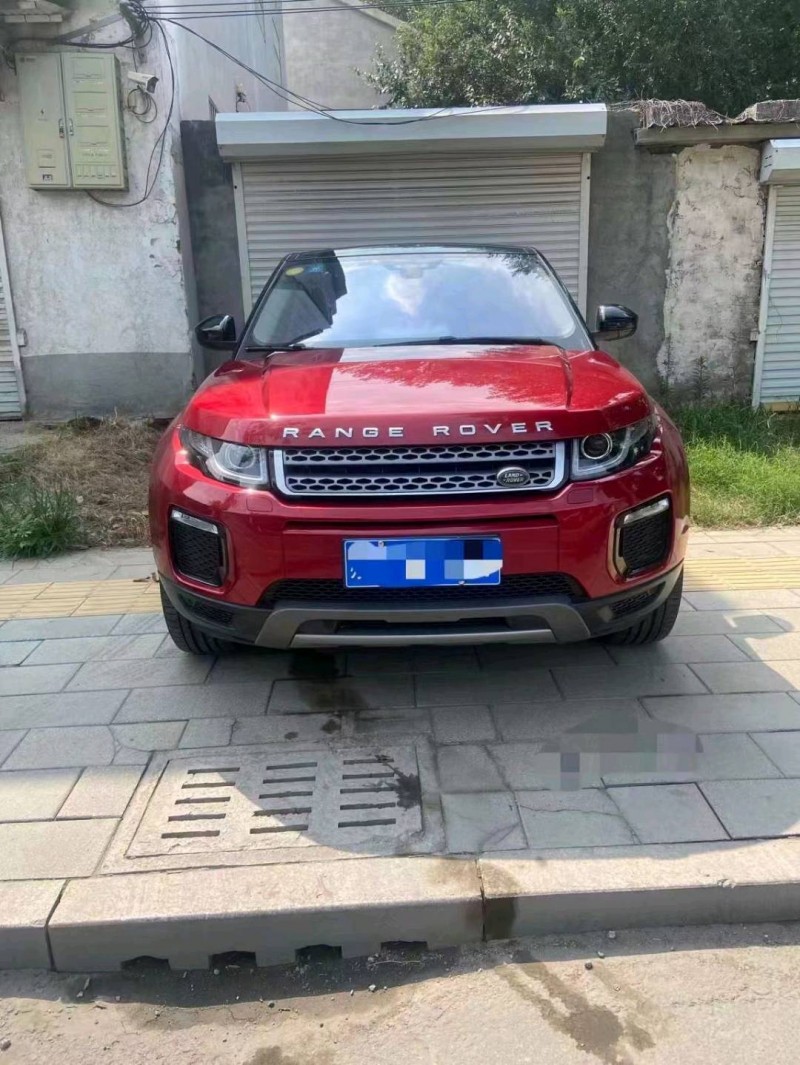 枣庄18年路虎极光1