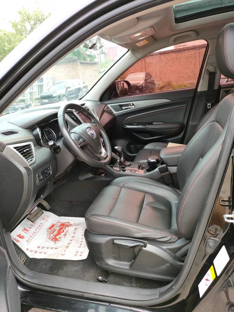 呂梁17年長安汽車CS754