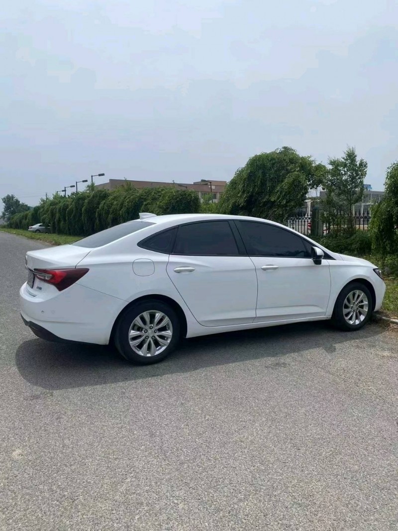 沈阳20年别克威朗4